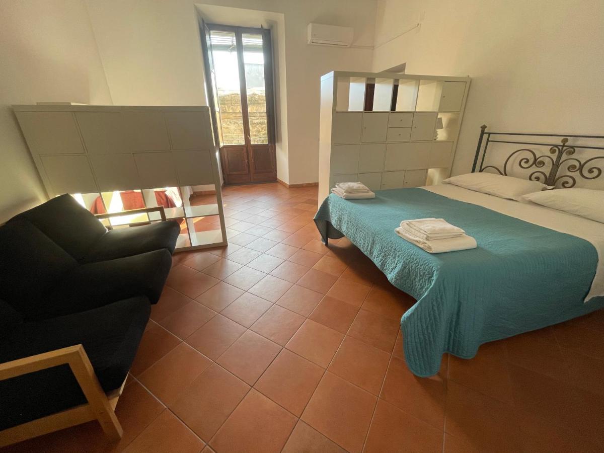 Appartamento Casa Flores Napoli